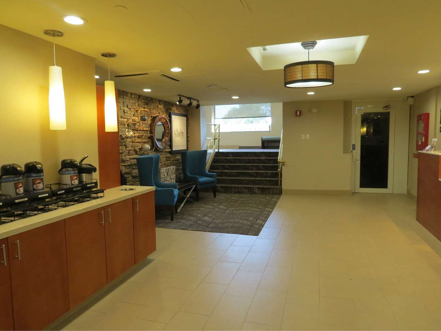 Best Western Long Island City Нью-Йорк Интерьер фото